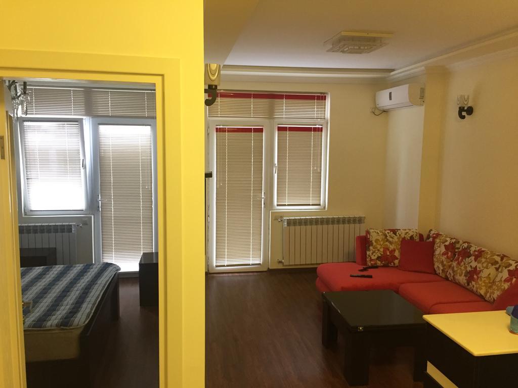 Chemi Saxli Apartment Batumi Eksteriør billede