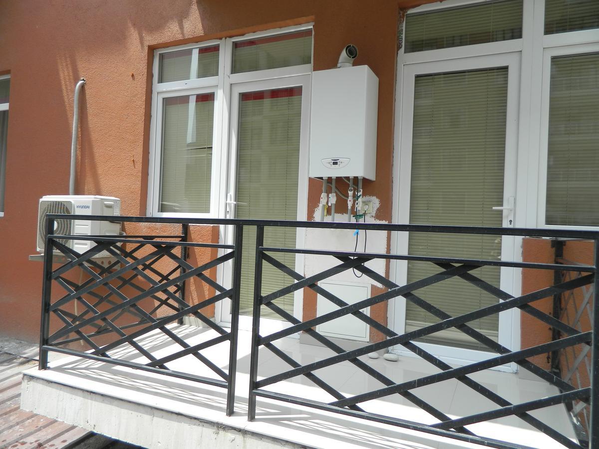 Chemi Saxli Apartment Batumi Eksteriør billede