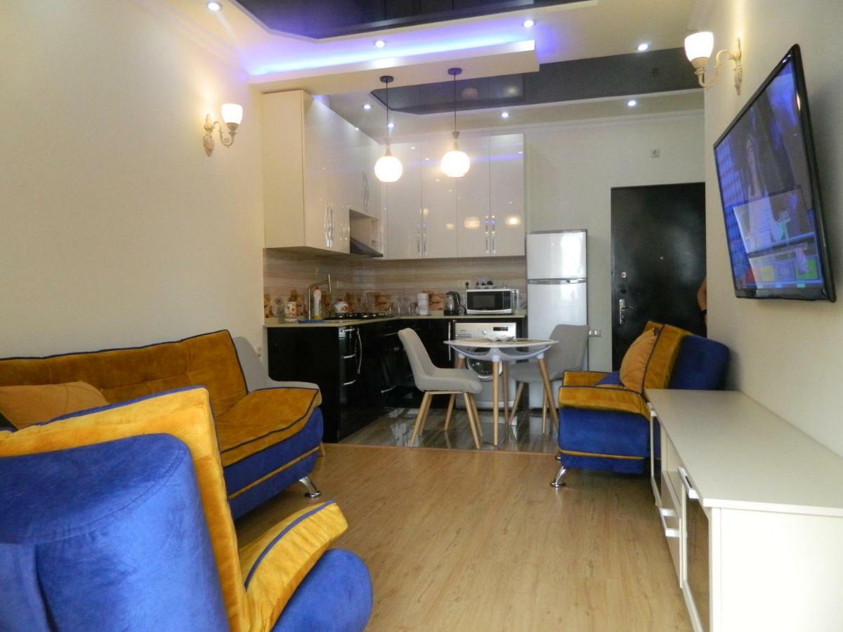 Chemi Saxli Apartment Batumi Eksteriør billede