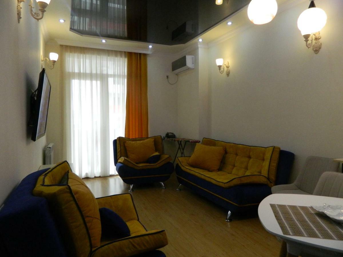 Chemi Saxli Apartment Batumi Eksteriør billede