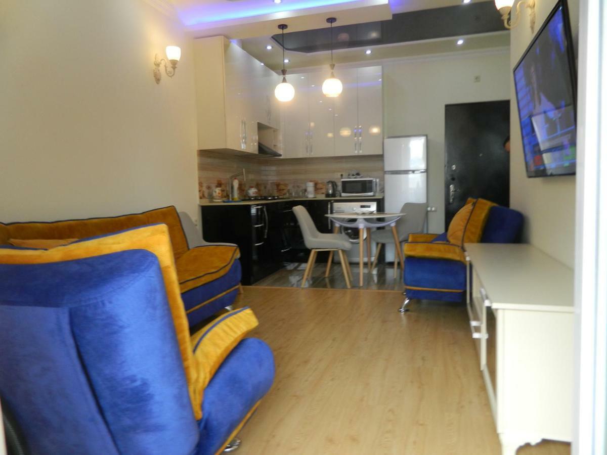 Chemi Saxli Apartment Batumi Eksteriør billede