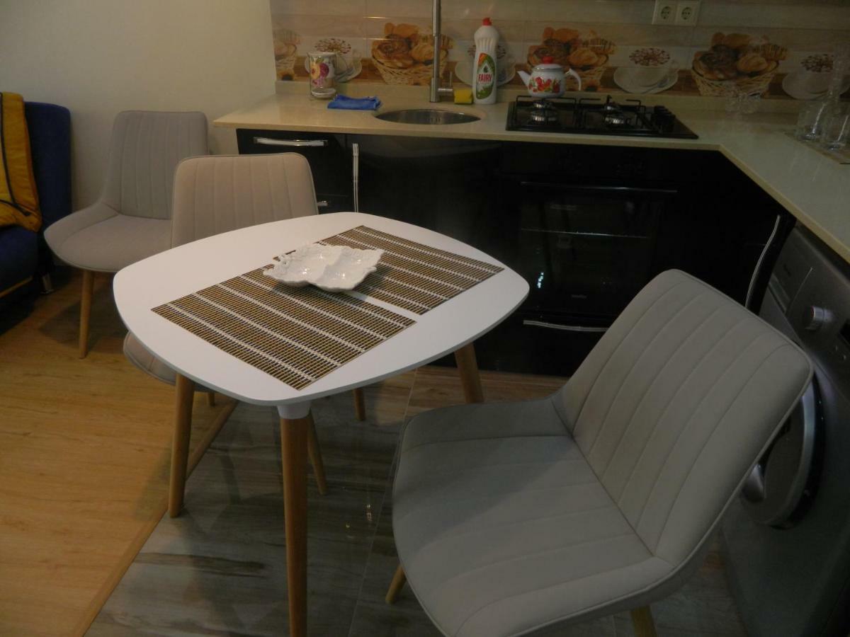 Chemi Saxli Apartment Batumi Eksteriør billede