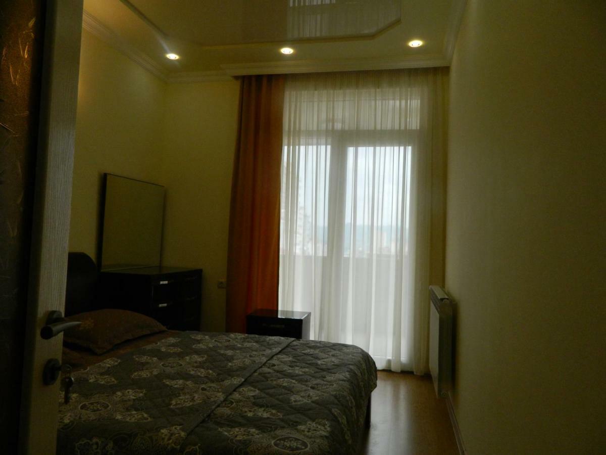 Chemi Saxli Apartment Batumi Eksteriør billede