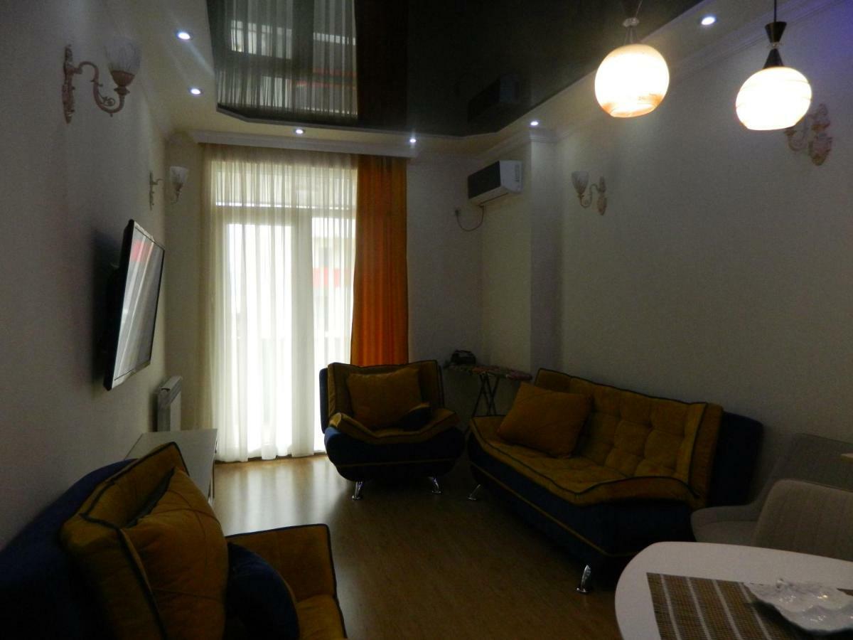 Chemi Saxli Apartment Batumi Eksteriør billede
