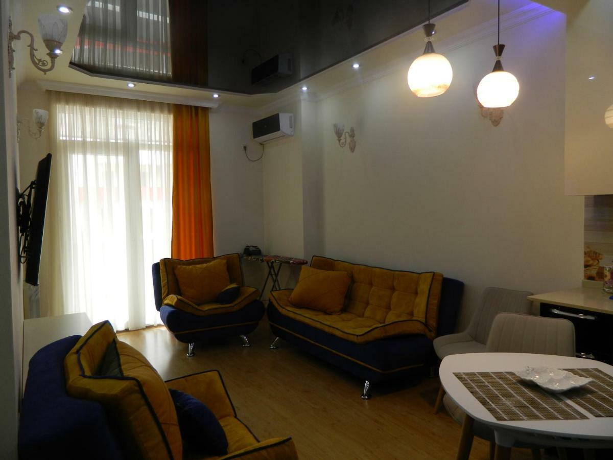Chemi Saxli Apartment Batumi Eksteriør billede